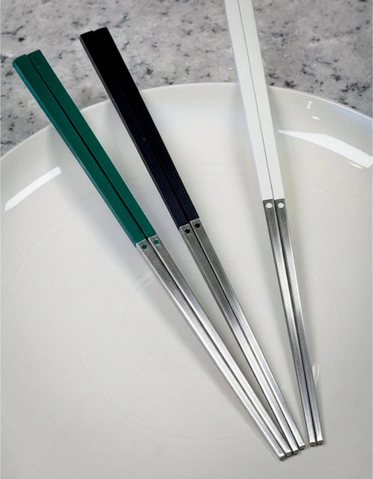 The "Invisible" Danger: Why the Material of Your Chopsticks Matters
